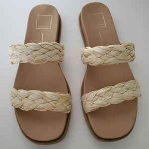 Dolce Vita Grasa Sandal Natural Size 9